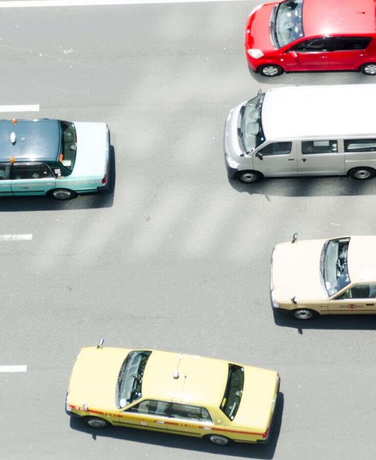 センターライン 中央線 のあれこれ 自動車自社ローン販売 カーマッチ八王子市片倉店